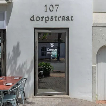 107 Dorpstraat Boutique Hotel-3